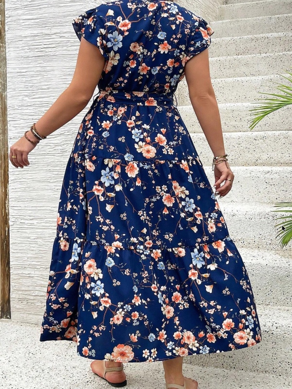 Plus Floral print V neck Ruffle cap sleeve maxi Dress - Picture 4 of 4